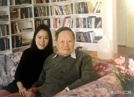 杨振宁与翁帆的旷世婚恋：如人饮水，冷暖自知-杨振宁和翁帆的故事,是说什么的?