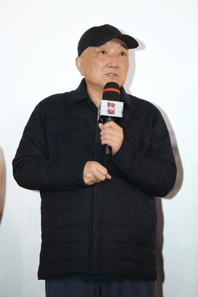 韩三平力挺《除暴》，这是一部比较厚重的警匪片-除暴原型韩国