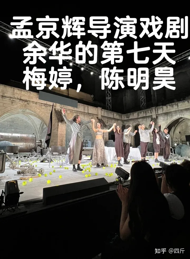 47岁梅婷在国外酒吧被偶遇，素颜打扮气质优雅，不戴口罩生活惬意-演父母爱情时梅婷多大
