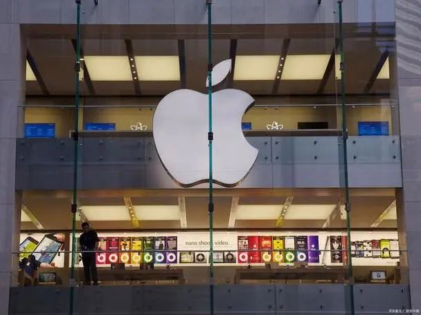 苹果暗中研发Apple GPT，市值几秒暴增千亿美元！-iphone研发费用