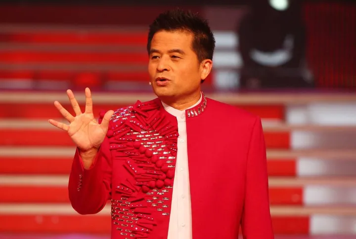 毕福剑现在做什么呢？-毕福剑现在干啥呢在干什么工作呢