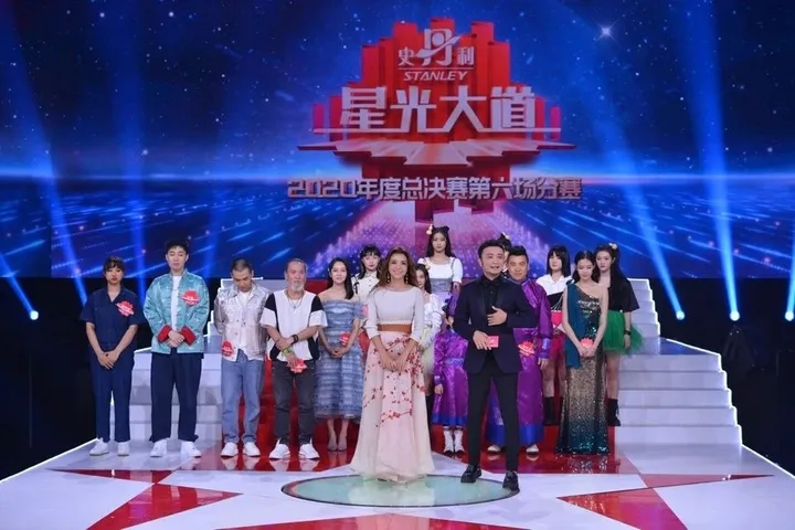 毕福剑现在做什么呢？-毕福剑现在干啥呢在干什么工作呢