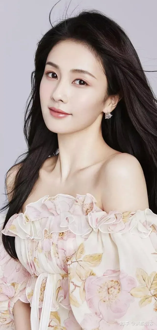 娱乐圈里的清流，颜值担当白鹿，宛如人间仙子！-明星白鹿