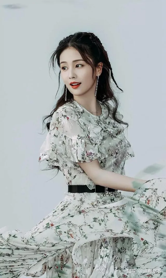 娱乐圈里的清流，颜值担当白鹿，宛如人间仙子！-明星白鹿