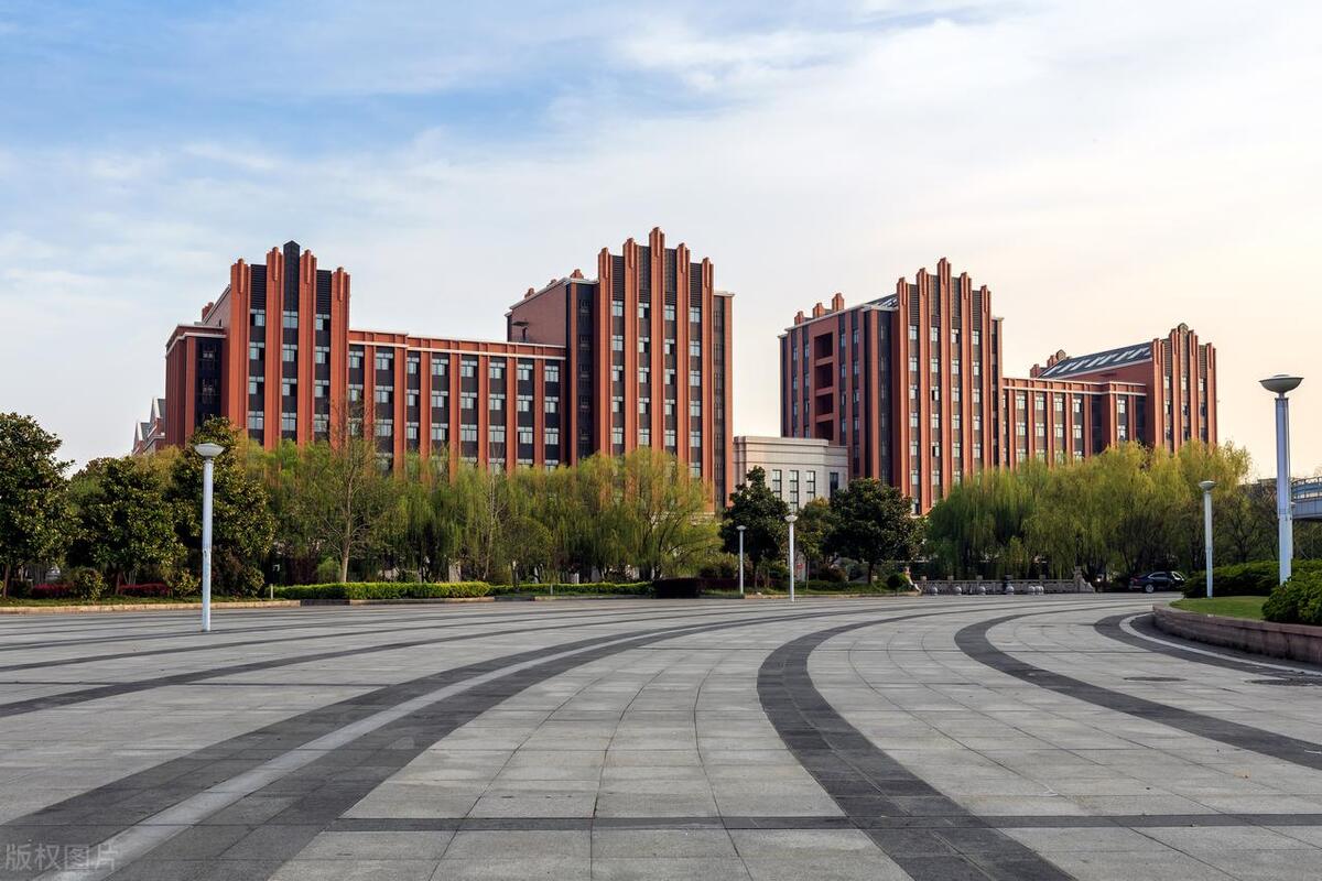 广东工业大学2023年公开招聘聘用制职员公告(2023.08)-广工工业大学招聘公告