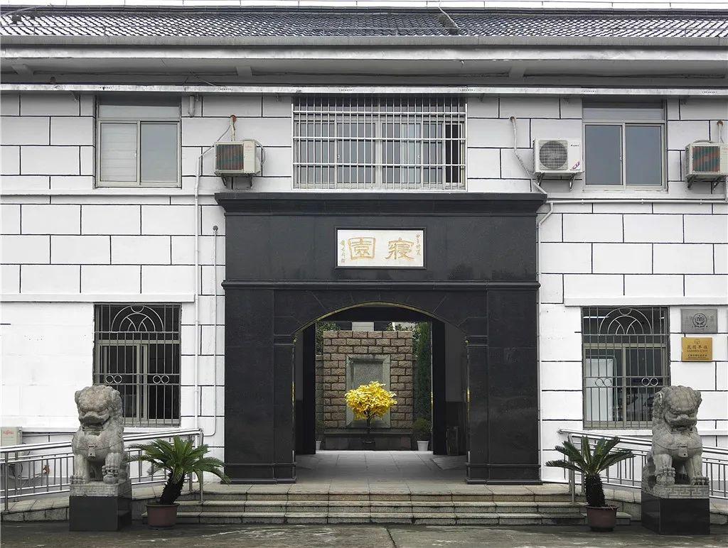 上海公墓45家2023年墓地价格一览表大全！-上海公墓价格最便宜