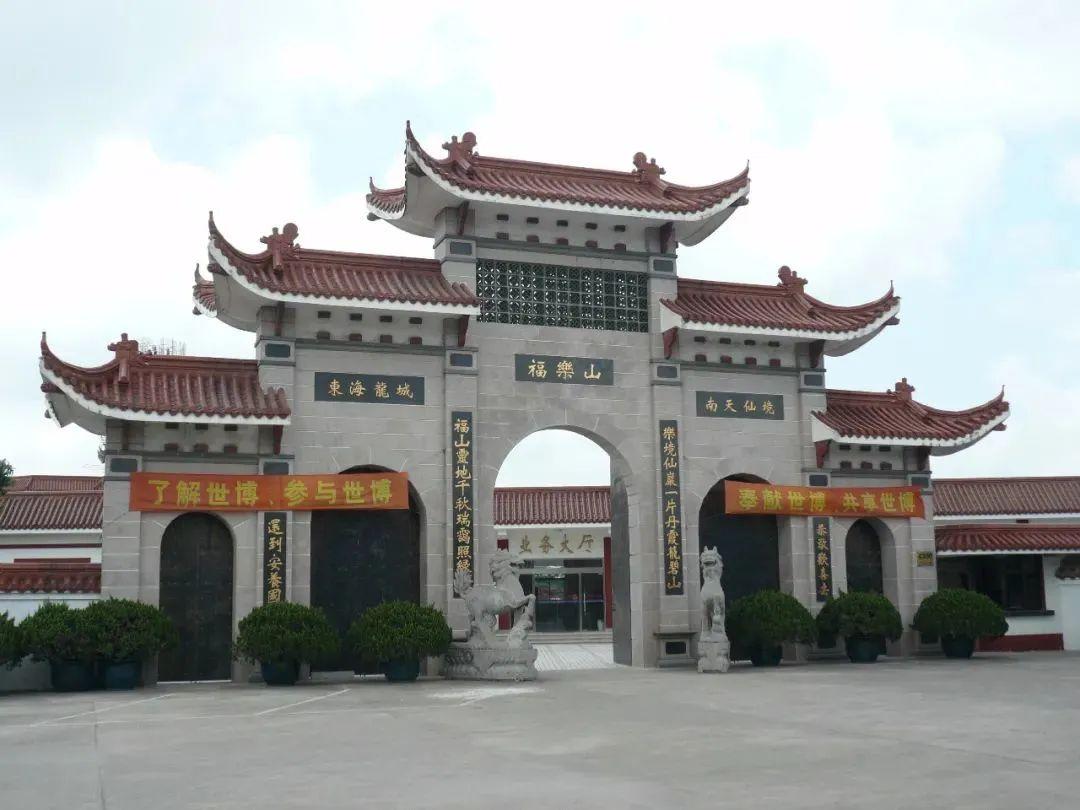 上海公墓地址大全，上海公墓2023年价格一览表！-上海的公墓的价格查询