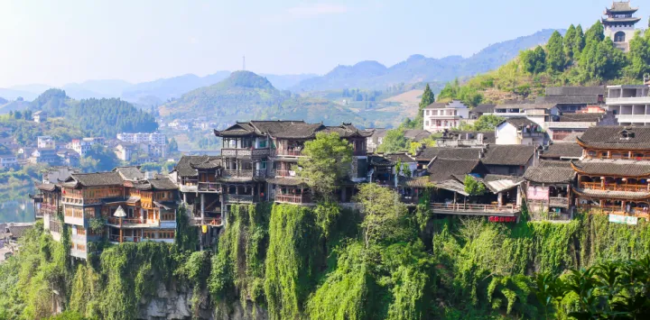 纯干货！凤凰古城最全攻略：美食+住宿+景点+注意事项~好玩不踩雷！-凤凰古城9个景点值得看吗