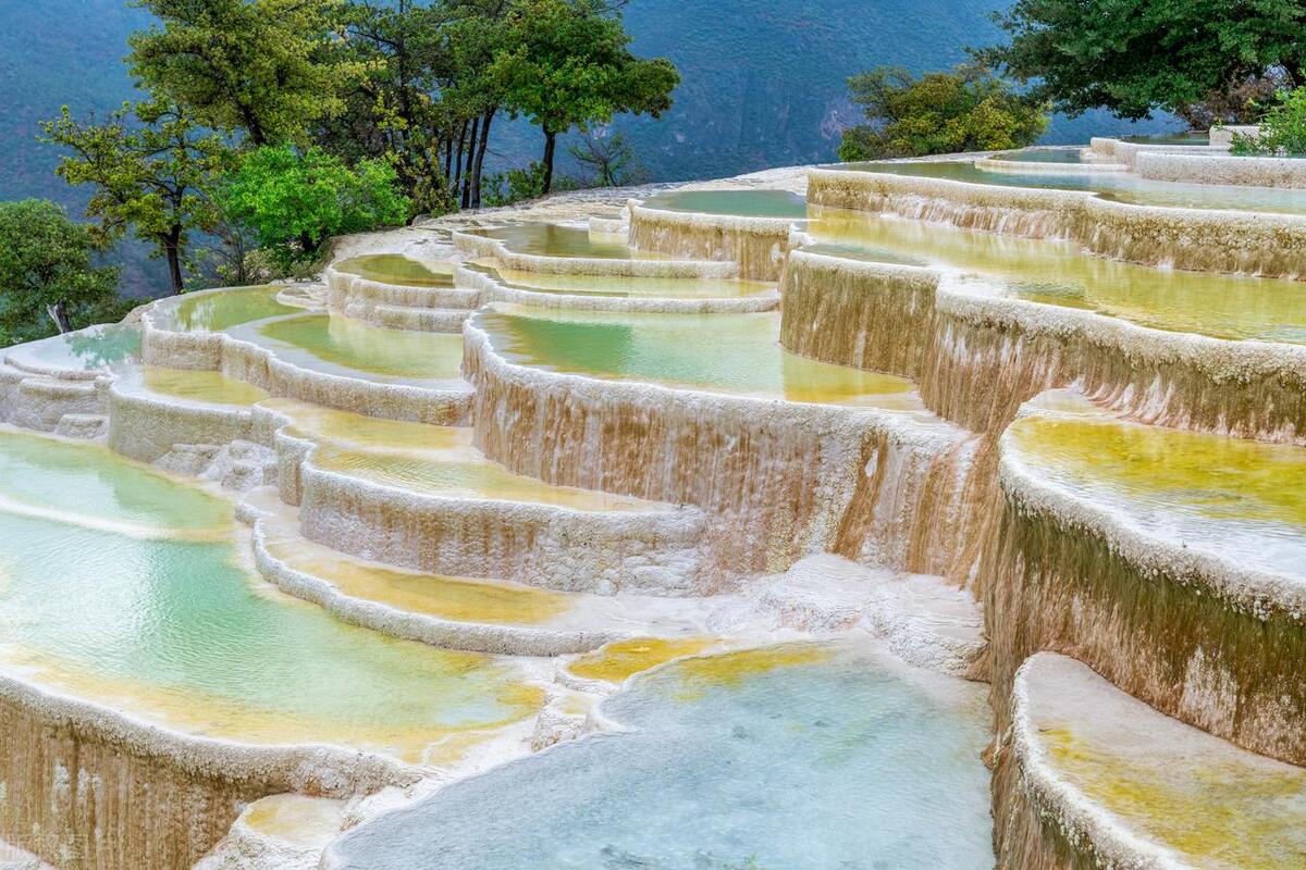 香格里拉最好玩的10大景点，惊艳绝美，玩遍人间天堂，不虚此行！-香格里拉必玩的景点