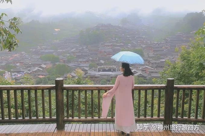贵州十佳旅游景点排行榜，贵州本地口碑好的金牌导游，贵州旅游线路私人定制-贵州旅游十大景点推荐