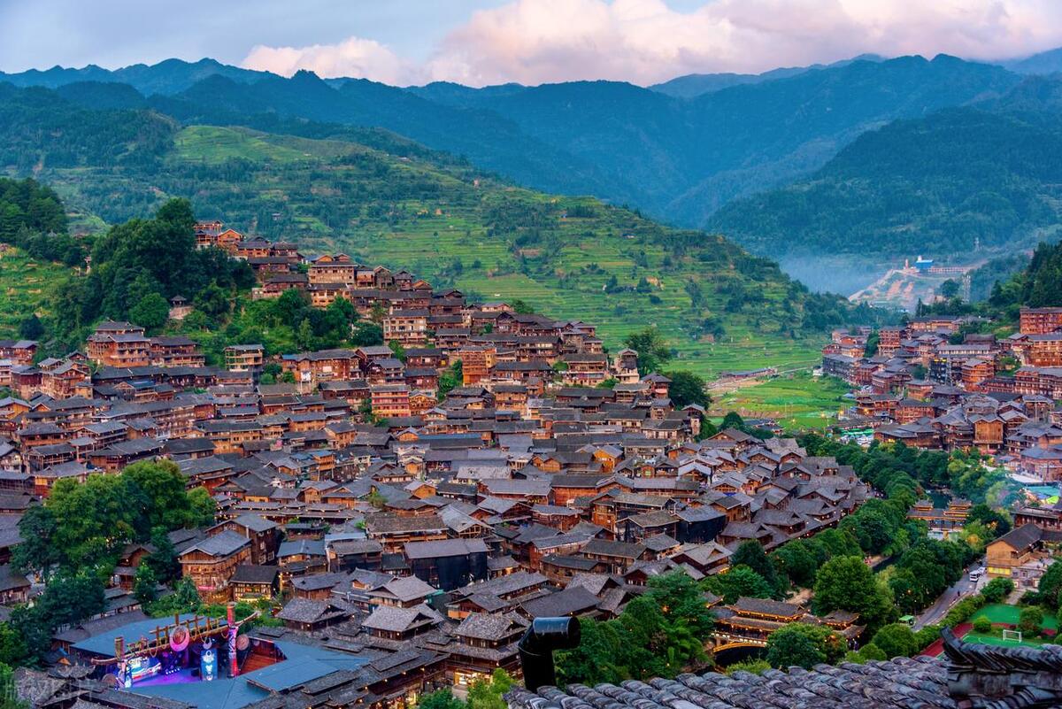 来贵州游玩不可错过的十大景点，你去过几个？-贵州必去的5个景点介绍