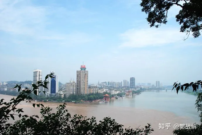 乐山大佛！四川省乐山市！-乐山大佛佛像介绍