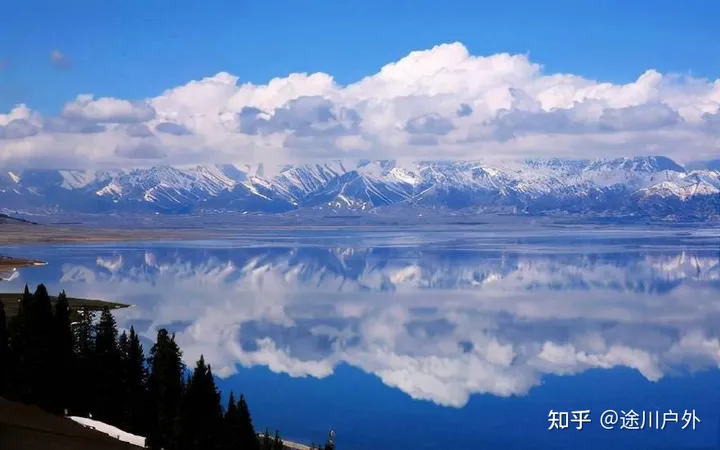 赛里木湖，大西洋暖流最后眷顾的地方，被称为大西洋最后一滴眼泪-赛里木湖大西洋的一滴眼泪