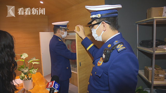 闹市区的“胶囊旅馆”04:56-不会吧!胶囊旅馆有木马免费