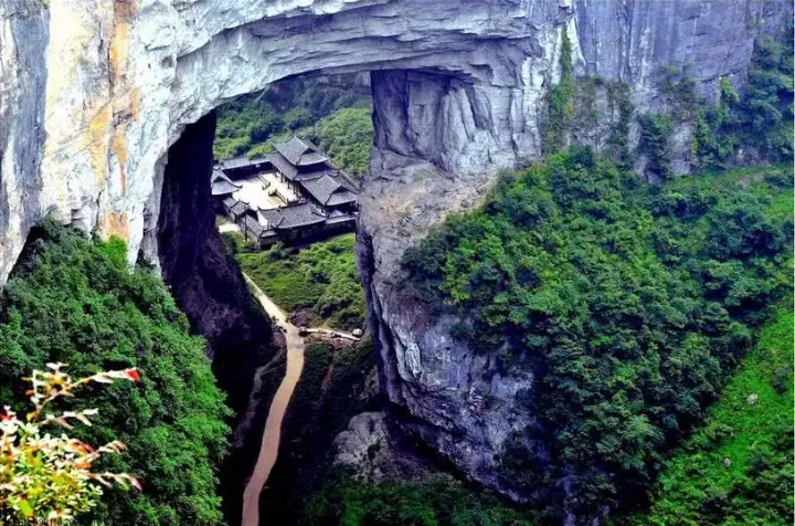 重庆怎么玩？3-5天重庆旅行攻略 附行程计划-重庆旅游攻略三天自由行攻略模板
