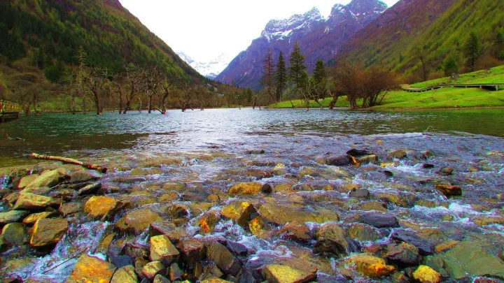 四川热门旅游景点 四姑娘山旅游攻略 低音号语音导游-四姑娘山景区联系电话