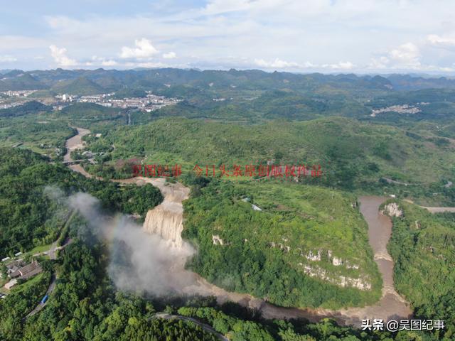 哇！贵州黄果树大瀑布气壮山河，太壮观啦-贵州黄果树大瀑布介绍图片欣赏