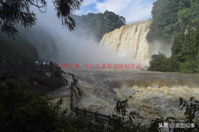 哇！贵州黄果树大瀑布气壮山河，太壮观啦-贵州黄果树大瀑布介绍图片欣赏