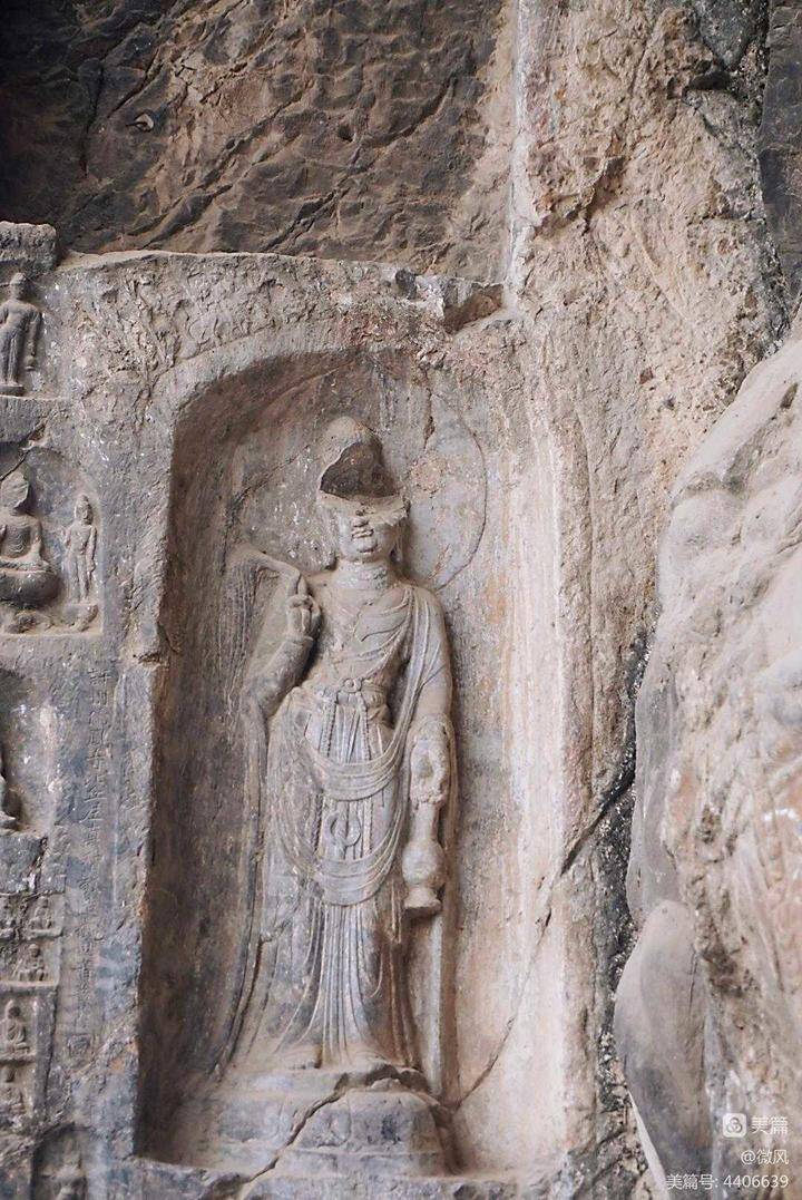 走进龙门石窟-走进龙门石窟作文高中800字