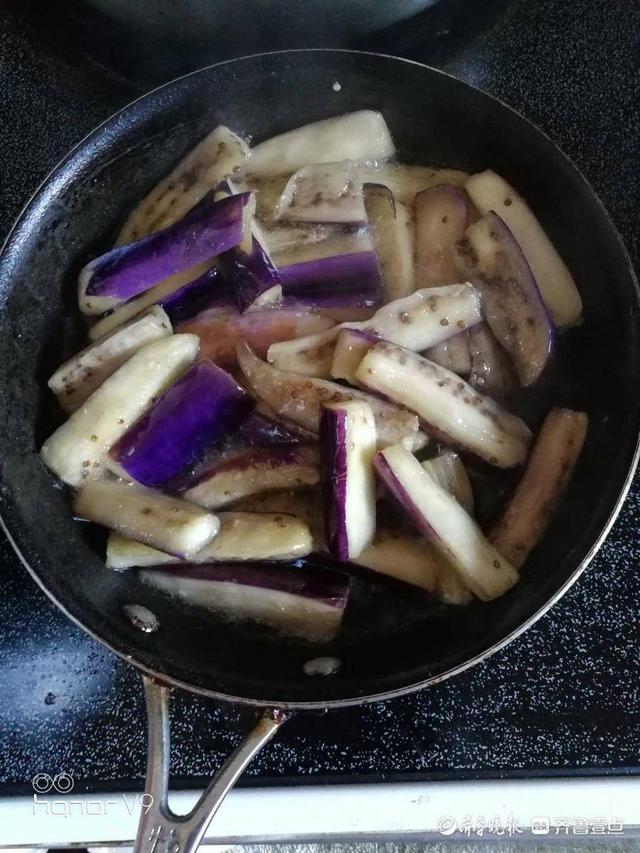 壹粉食堂｜超下饭的鱼香肉末茄子，教程分享来啦！香香软软贼好吃-肉末鱼香茄子的做法 最正宗的做法