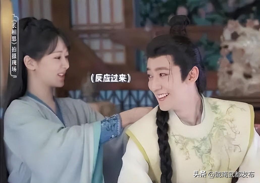 《长相思》片场杨紫给邓为编小辫，爆邓为资源翻倍，接触男主剧本-电视剧《长相思》杨紫预告