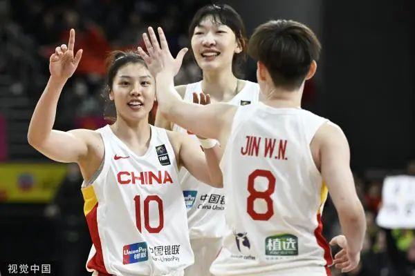 击败日本队，中国女篮夺冠-中国女篮战胜日本队
