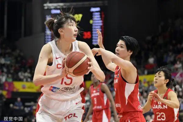 击败日本队，中国女篮夺冠-中国女篮战胜日本队