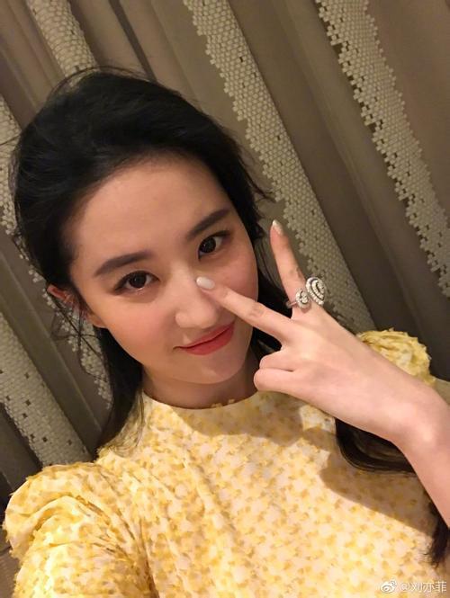 刘亦菲， 华语影视女演员-影星刘亦菲