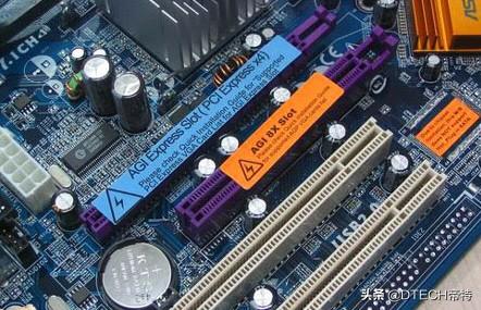 终于有人把电脑主板上常见的四种插槽：PCI-E x1/x4/x8/x16讲全了-电脑主板上pci插槽有几种