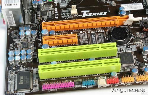 终于有人把电脑主板上常见的四种插槽：PCI-E x1/x4/x8/x16讲全了-电脑主板上pci插槽有几种