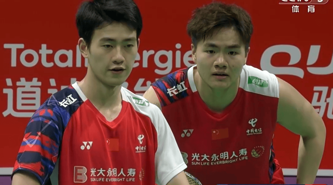 太燃了，梁王组合2-1，汤杯决赛最新战报：中国队2-0印尼夺冠在望