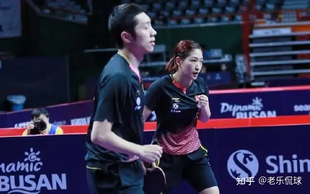 许昕刘诗雯五战全胜仅丢一局，锁头名出线，“让球说”不攻自破