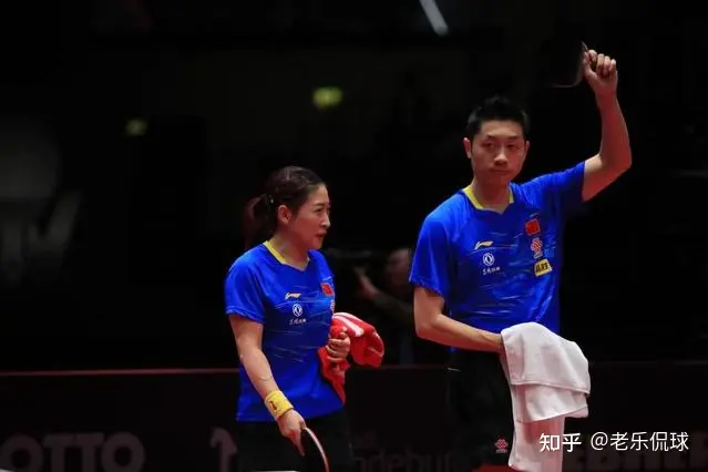 许昕刘诗雯五战全胜仅丢一局，锁头名出线，“让球说”不攻自破