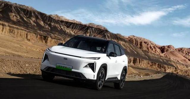 全线飘红，吉利汽车9月销量出炉，其中银河系列月销13080辆