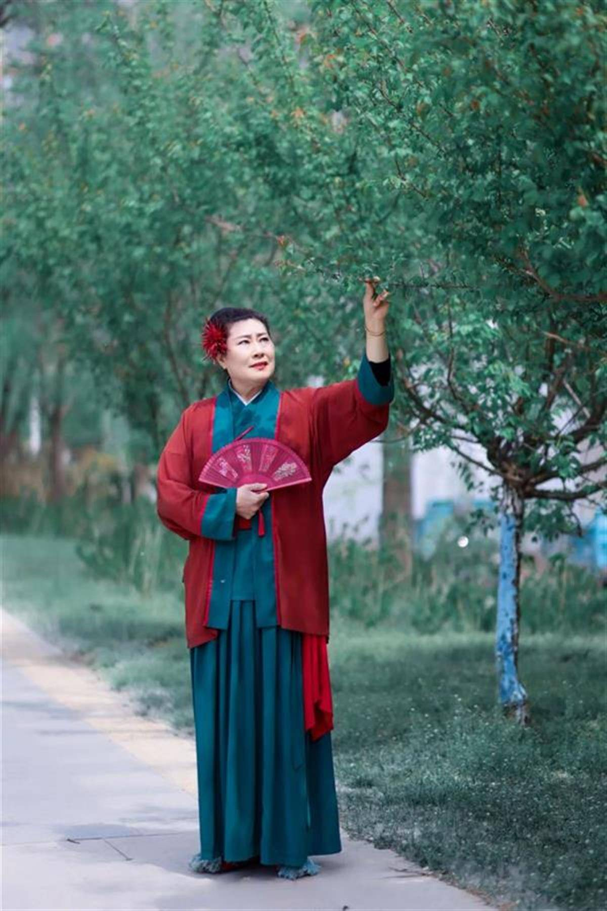开封“王婆”官宣，下一站：武汉木兰不夜城