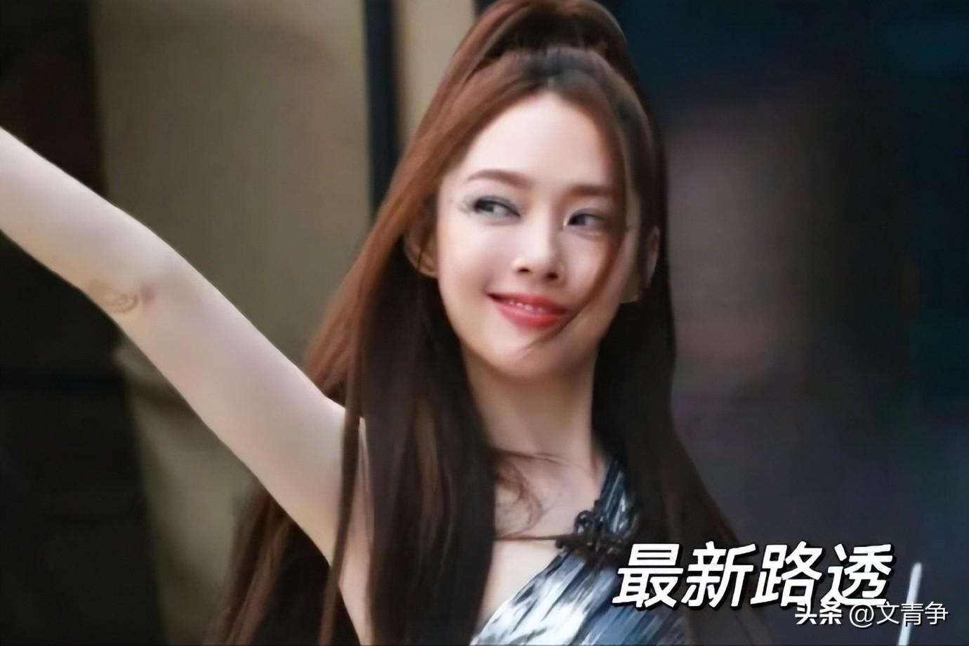 郭碧婷直播毫不犹豫关闭美颜，颜值惊艳全网，美女果然不需要美颜