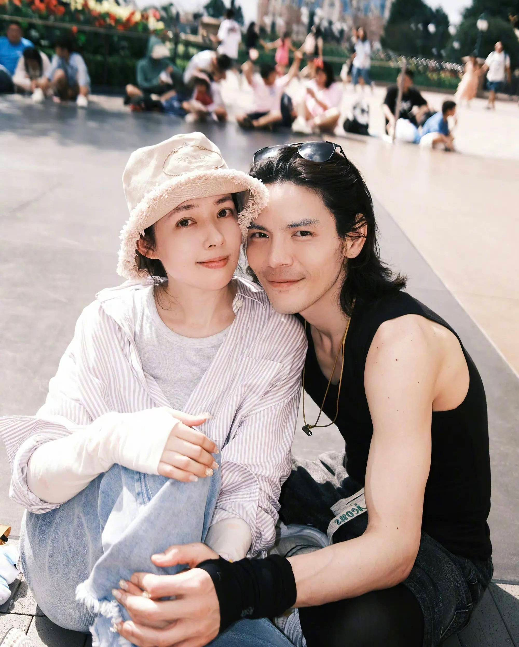 郭碧婷直播关美颜！真实颜值惊呆网友！