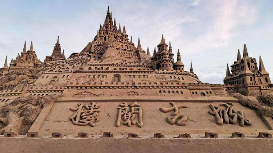 原创            楼兰故城门票3500元？罗布泊门票20元？听官方怎么说