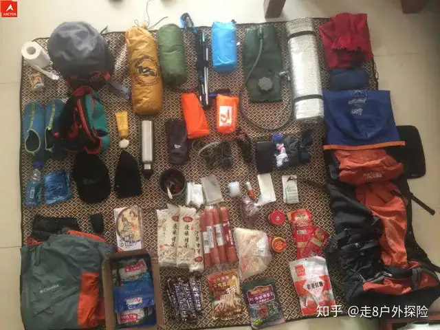 来到这里的人多数变成了骨灰，少数变成了骨灰玩家，人却源源不断