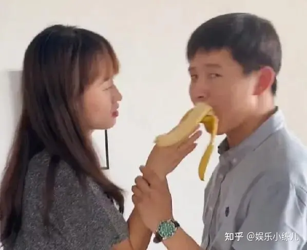 南昌小伙上演工地段子走红全网，经理范十足，不愧是全网第一监理