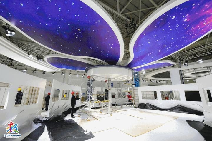 数字中国建设峰会全场最靓的广西馆来啦，首长驾驶舱惊艳全场！