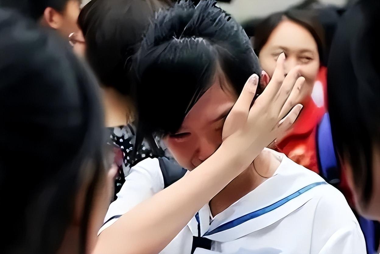 2024年高考语文难吗？各省试卷难度不一，网友直呼无从下笔！-2021全国高考语文必考名著