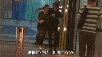 郑伊健蒙嘉慧现日本游玩，骑单车一路说笑好甜蜜，结婚7年如热恋-郑伊健蒙嘉慧合作电视剧