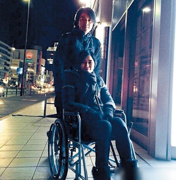 郑伊健蒙嘉慧现日本游玩，骑单车一路说笑好甜蜜，结婚7年如热恋-郑伊健蒙嘉慧合作电视剧
