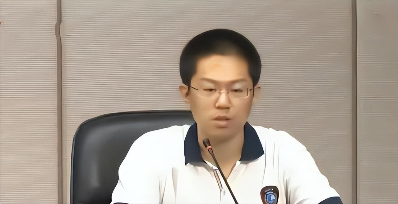 太牛X了！高考47年裸分最高者是谁：孙浩宁734分夺近代状元-高考裸分是多少