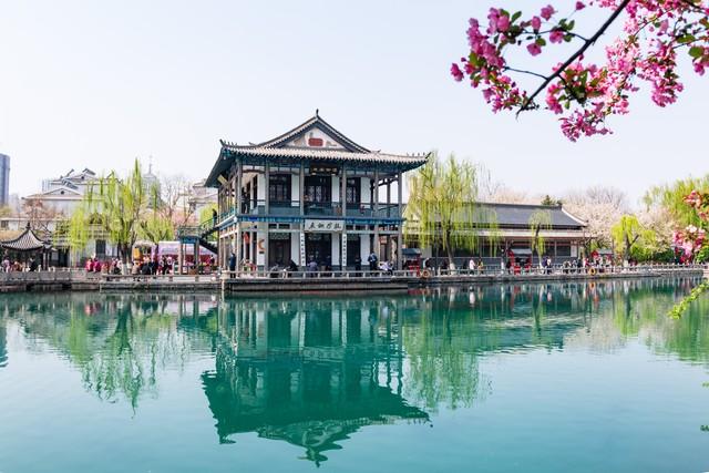 山东济南，到底有多飒，看完你就知道了-济南有么说么