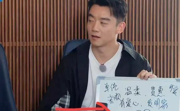 苗苗独自驾车产检，不见老公郑恺的身影，一句话撇清所有责任-苗苗和郑恺真的在一起了吗