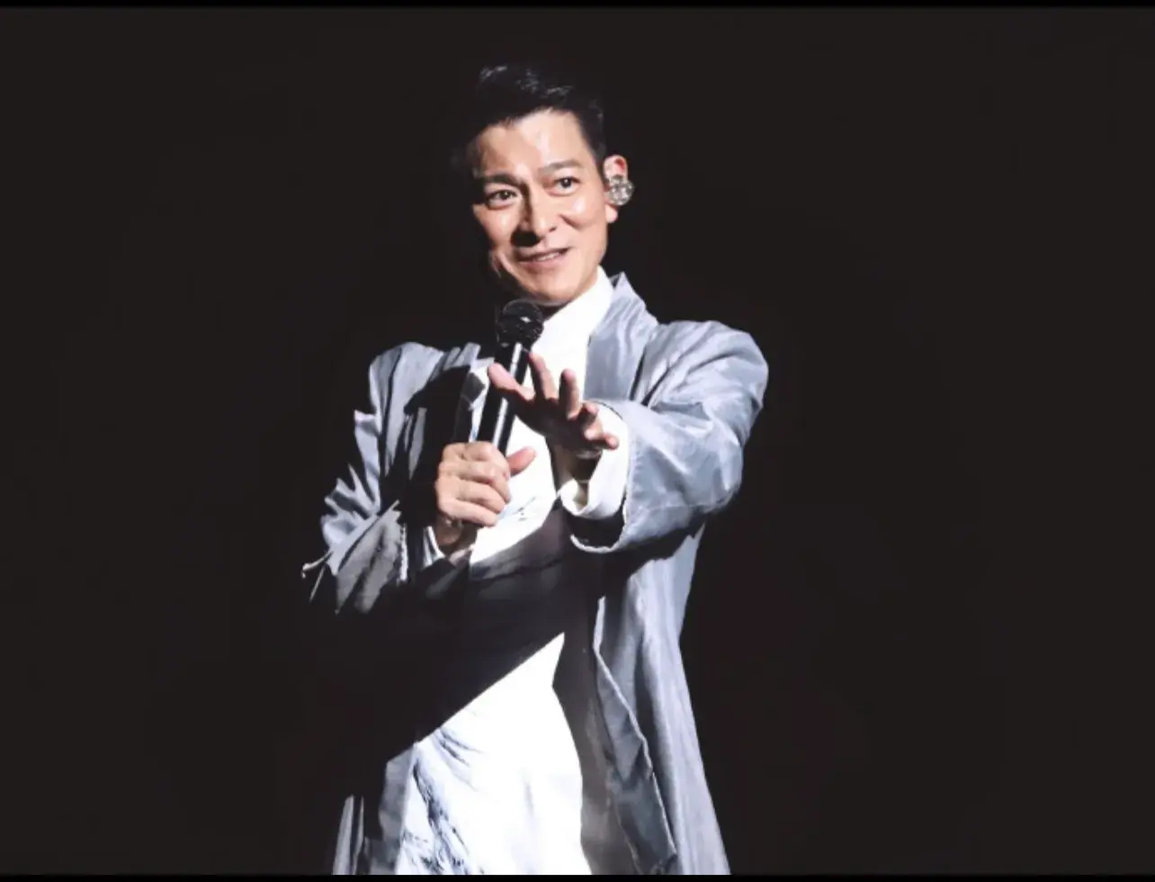 《“华仔”演唱会门票爆炒背后的思考》-华仔最经典的演唱会是哪一场