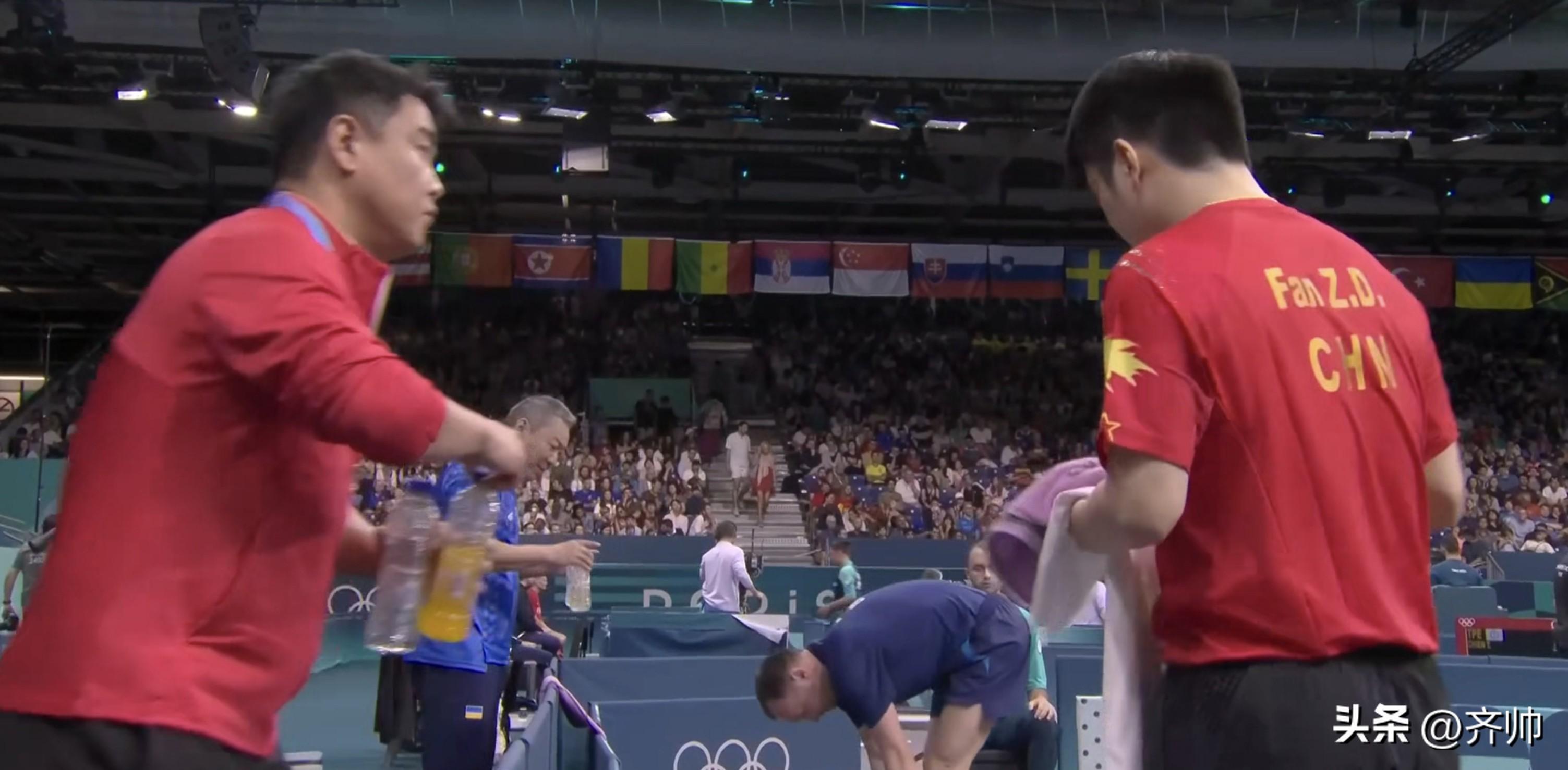 4-0！樊振东轻松打败乌克兰扎穆登科！小胖奥运第1战，刘国梁观赛-樊振东有没有拿过奥运单打冠军