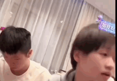 全红婵回应跟马龙上演最萌身高差：我这么矮啊  网友热议误入巨人国-全红婵个人多高